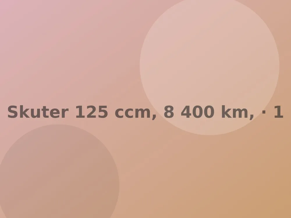 Skuter 125 ccm, 8 400 km, registrovan